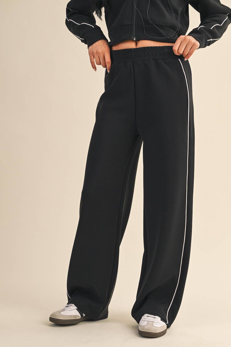 Super Soft Air Scuba Wide Leg Pants with Side Piping: Black