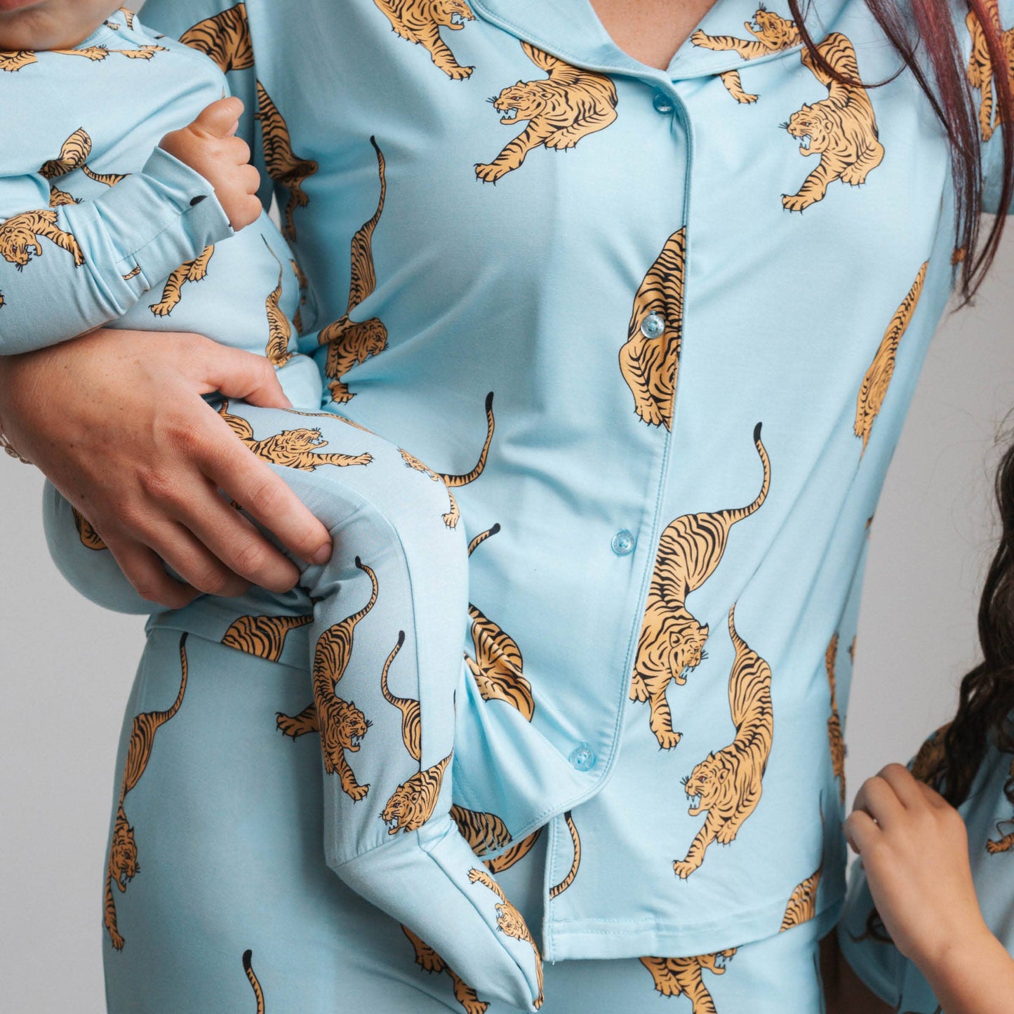 Tigers Women’s Flare Set